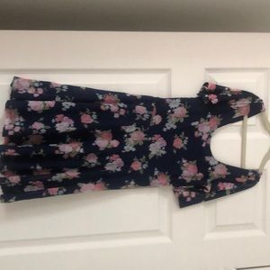 Flower pattern kids dress!